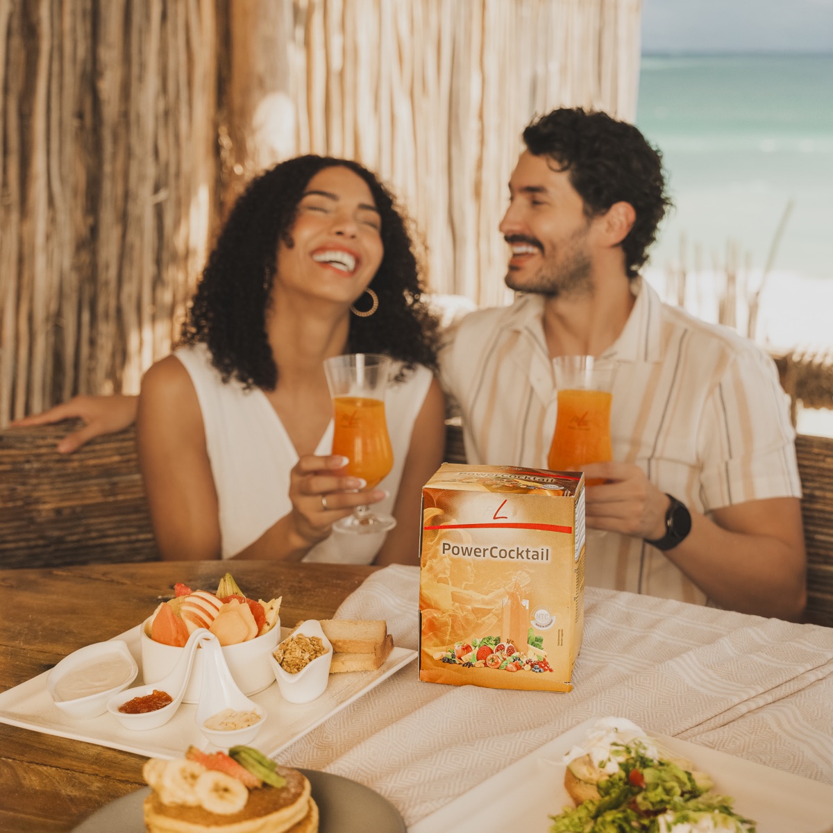 FitLine PowerCocktail – Lifestyle-Aufnahme